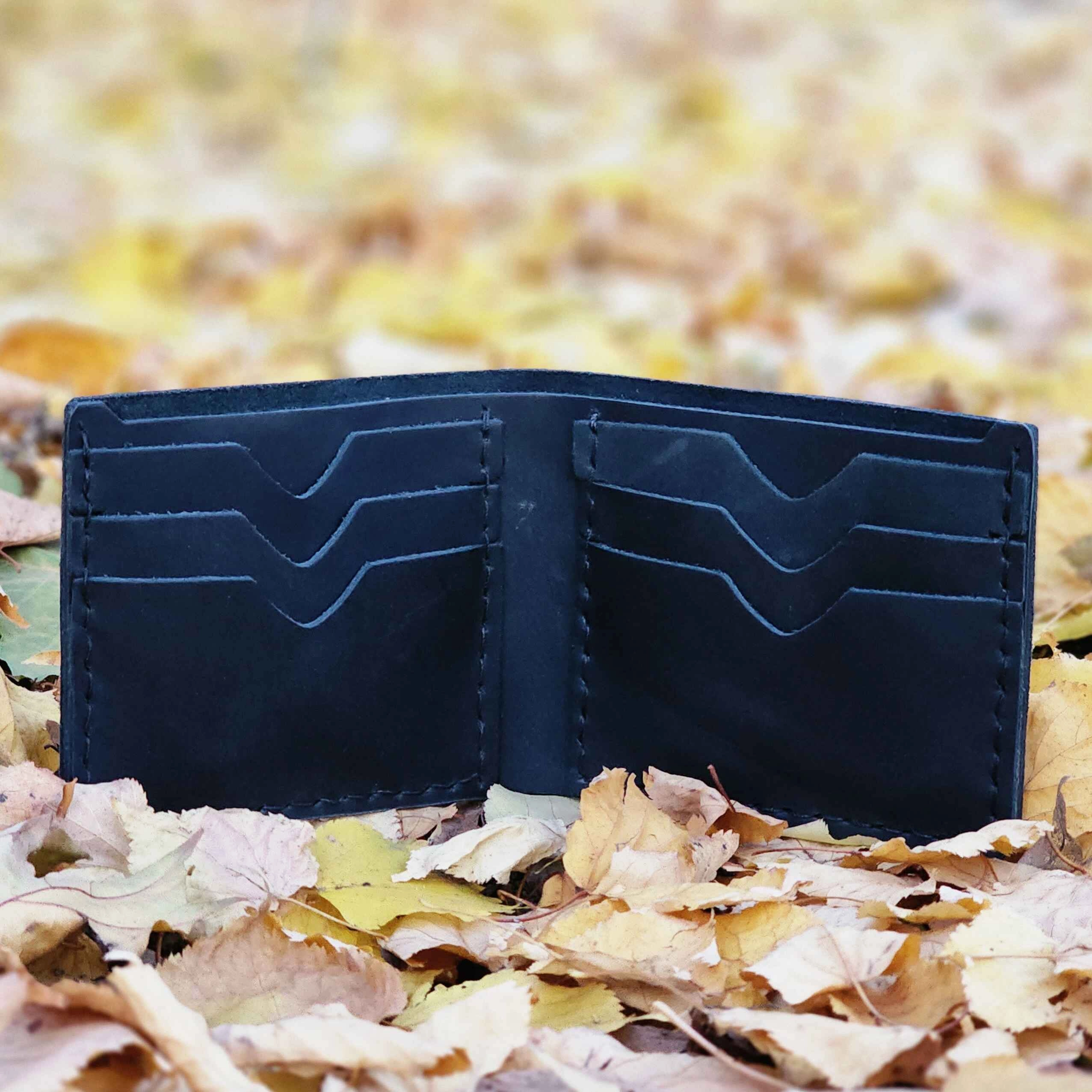 Lucid - Brown BiFold Full-Grain Leather Wallet