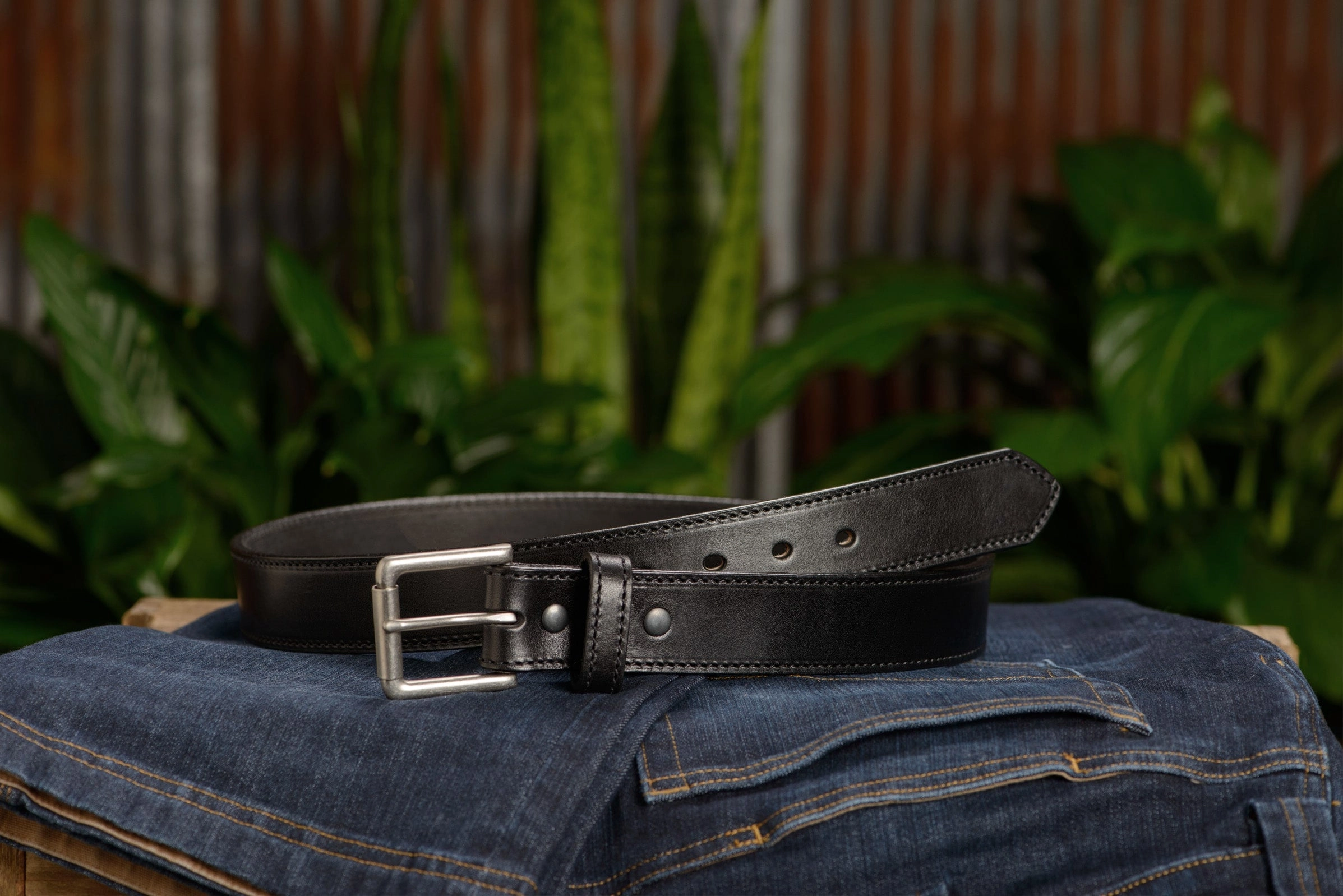 The Maverick: Men's Black Stitched Leather Belt 1.50"