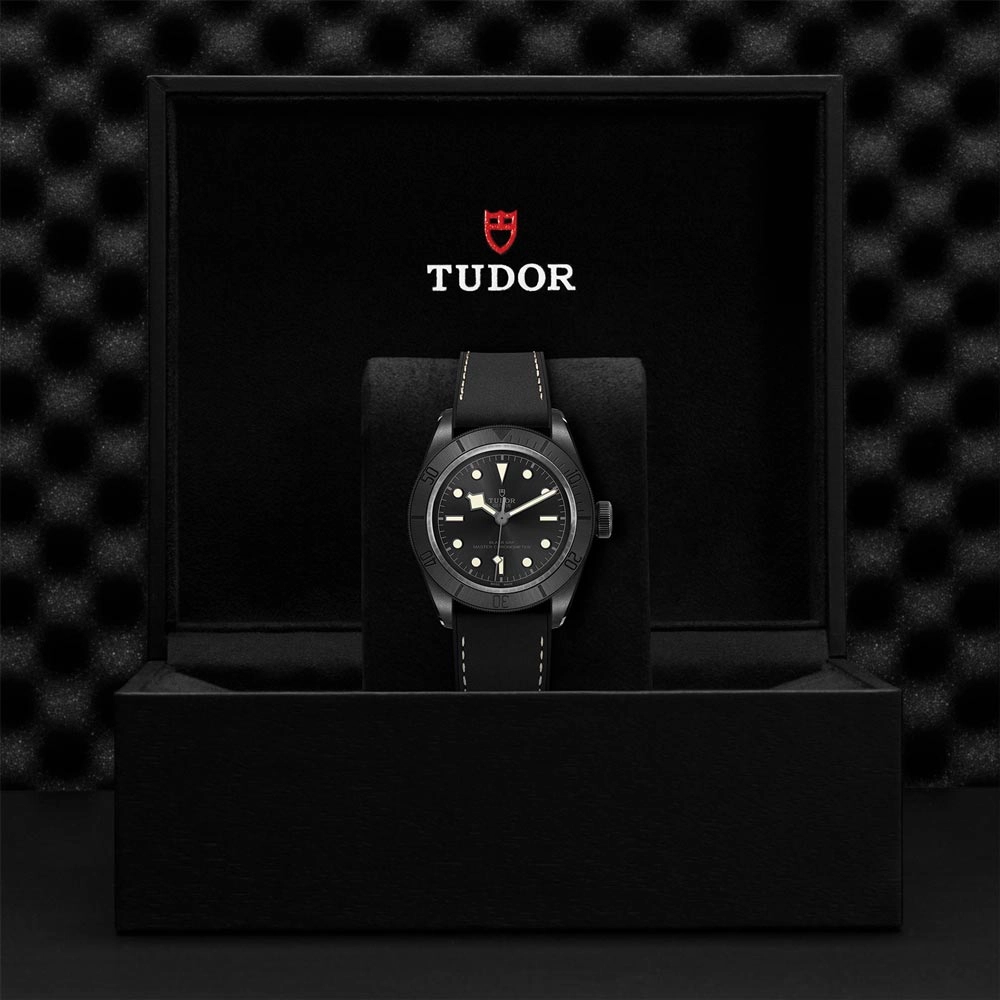 TUDOR Black Bay Ceramic 41mm Black Dial Gents Watch M79210CNU-0001